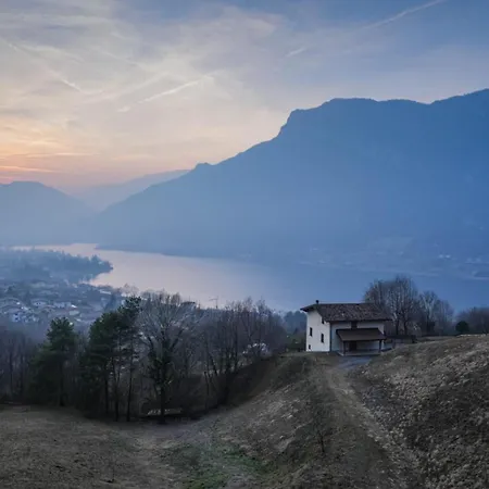 Semesterbostad La Casa Dei Pasqui' Bollone